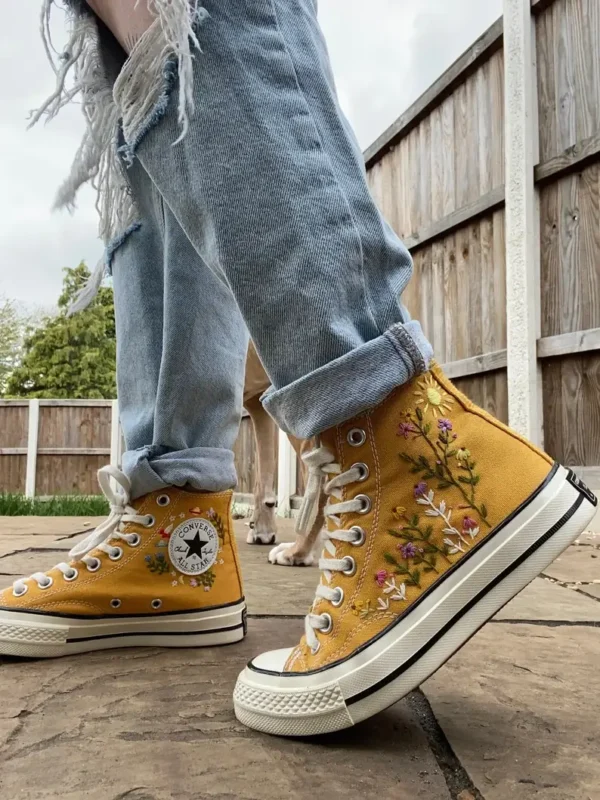 best sneaker shoes for unisex mens and womens